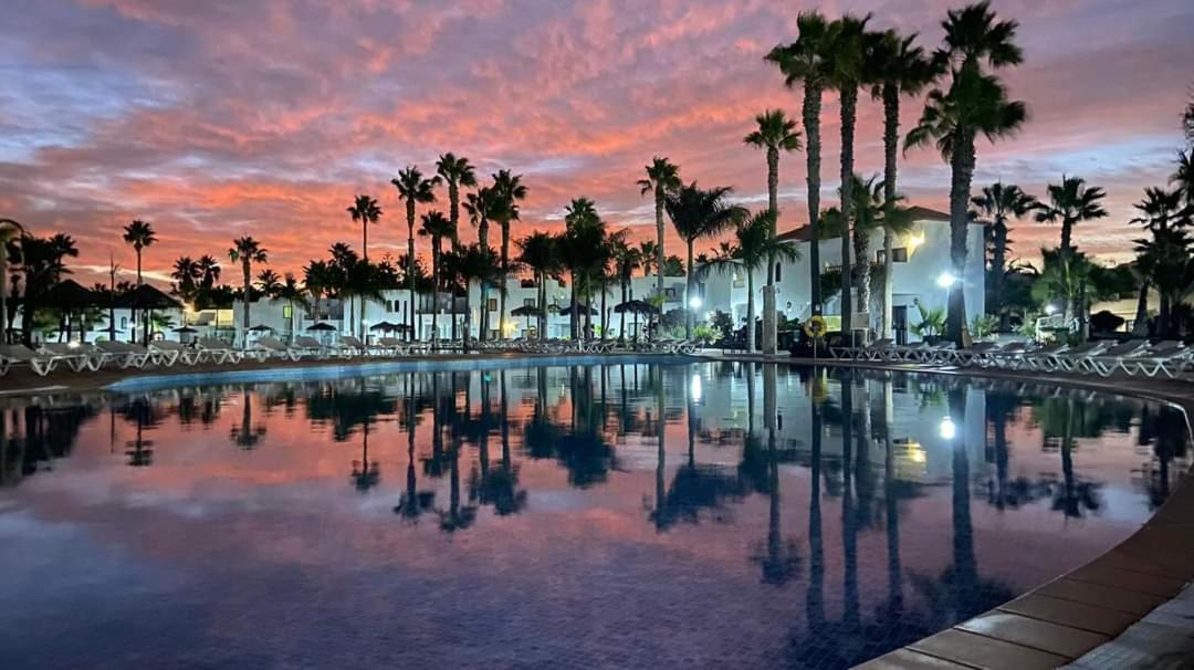 Casa Del Mar Air-Conditioned Apartment With Swimming Pools - Corralejo Playa Bagian luar foto